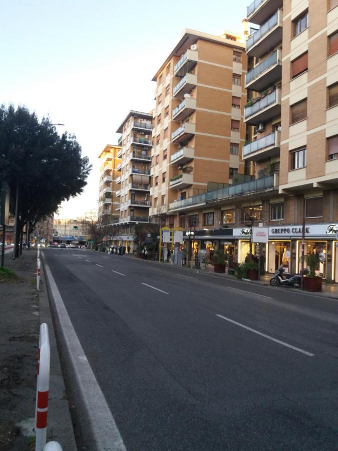 Roma Trastevere Station エクステリア 写真