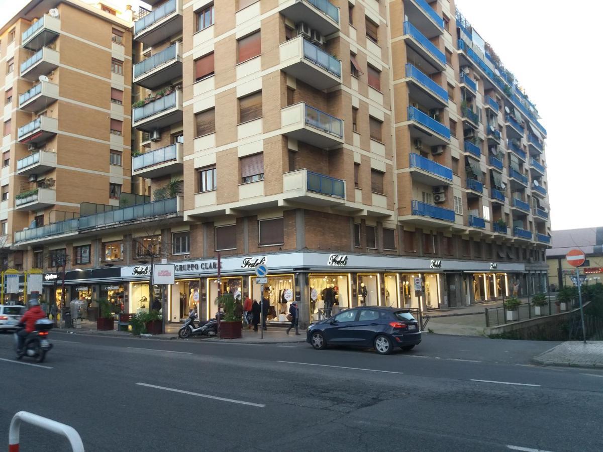 Roma Trastevere Station エクステリア 写真